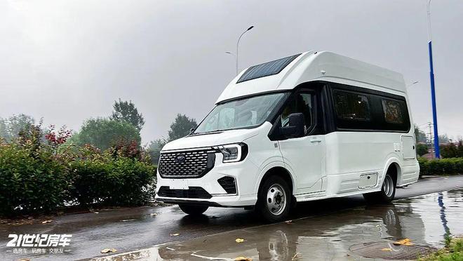 这款飞翔T8铁C房车如何做到“配置拉满”？开元棋牌网站福特23T动力+无接缝车身！(图8)