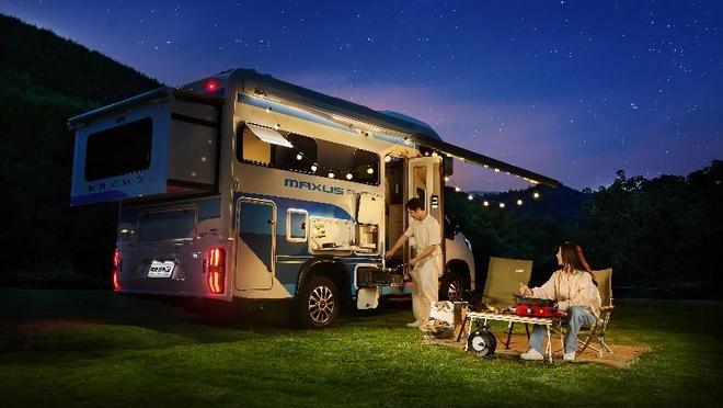 布1000km+续航解锁“无焦虑旅居”开元棋牌试玩上汽大通三款房车成都车展发(图3) 布1000km+续航解锁“无焦虑旅居”开元棋牌试玩上汽大通三款房车成都车展发(图3)