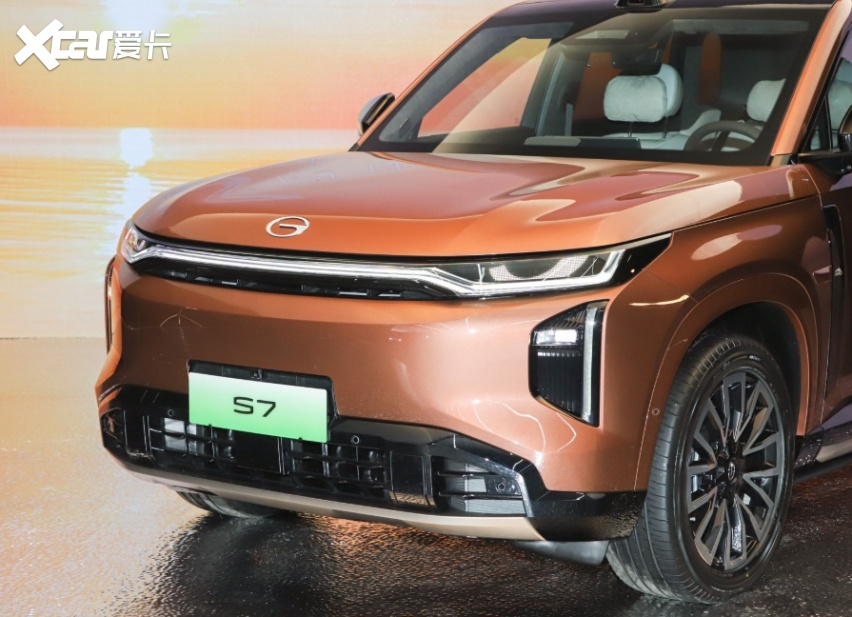 混车型告别里程焦虑满足家庭全场景需求开元棋牌网站新能源SUV推荐：三款插(图1)